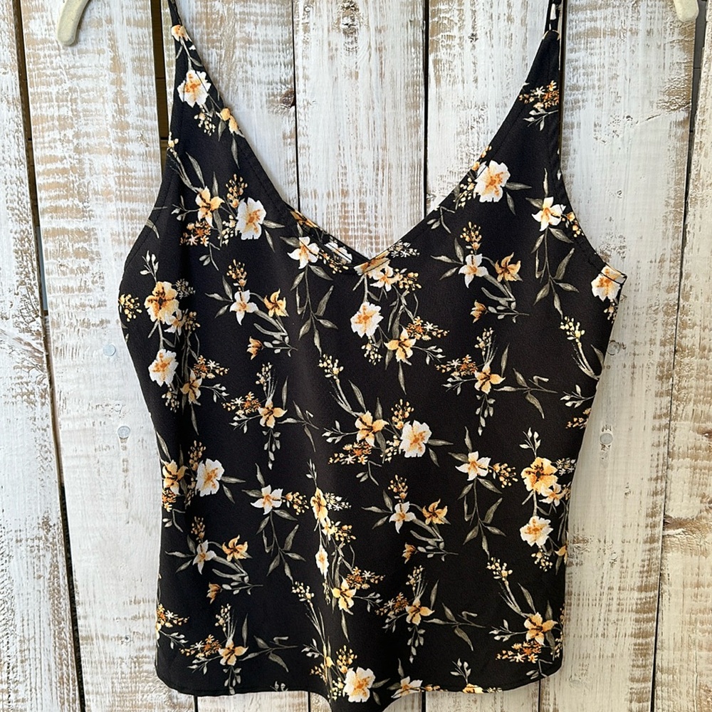 Abercrombie and Fitch camisole tank top size s black flower print